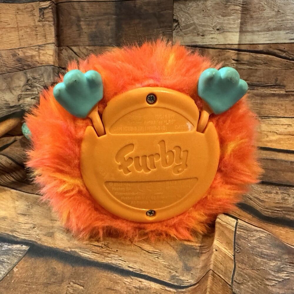 2023 Hasbro Furby Coral Interactive Plush Toy Light Up Ears Orange Blue - Picture 6 of 7
